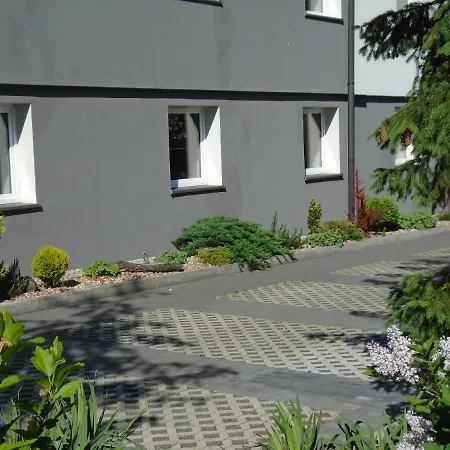 Art Korab Oda ve Kahvaltı 4*