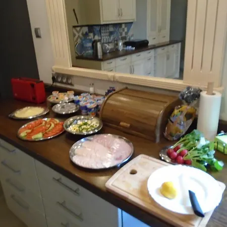 Oda ve Kahvaltı Art Korab