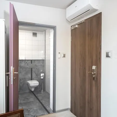 Art Korab Oda ve Kahvaltı