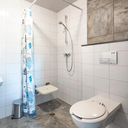 Art Korab Bed & Breakfast Hlivice