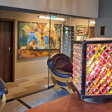 Art Korab