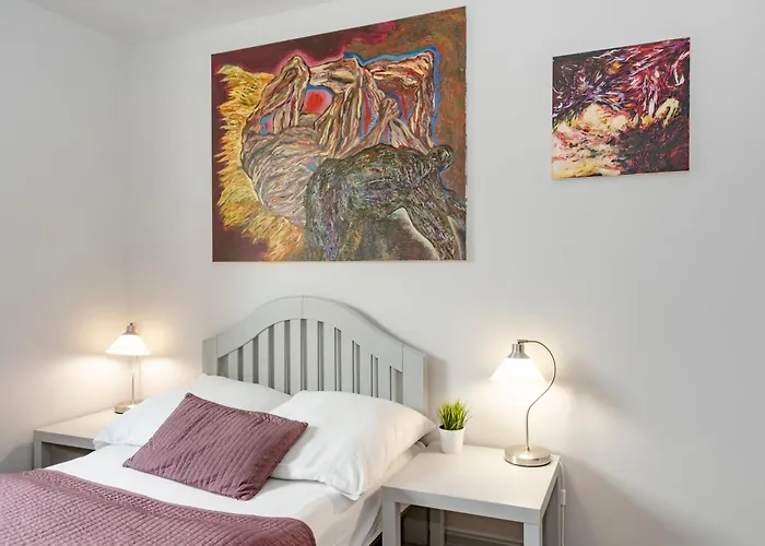 לינה וארוחת בוקר Art Korab גליביצ'ה